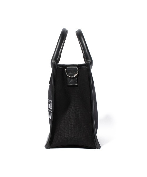 FRUIT OF THE LOOM（フルーツオブザルーム）の「FTL BOX SHOULDER BAG / ショルダーバッグ ハンドバッグ ミニバッグ 2WAY / ユニセックス ジェンダーレス（ショルダーバッグ・メンズ・ホワイト/ブラック・FREE）」の8枚目の写真