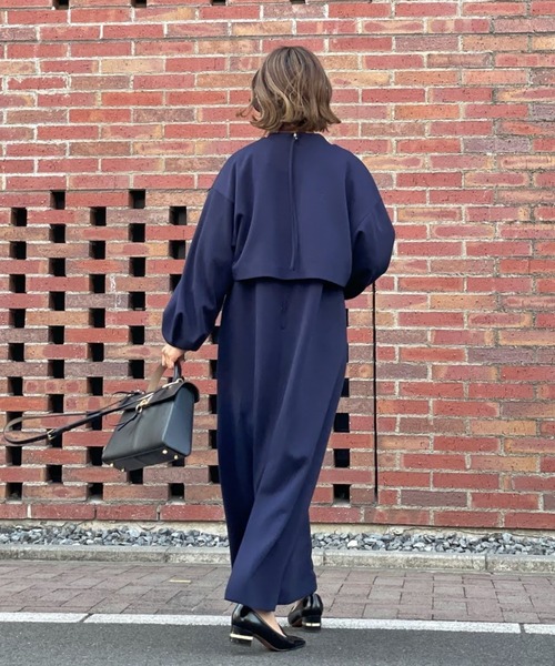 ReNorm（リノーム）の「【pocoコラボ】ストレッチポンチOPセットアップ（ワンピース・レディース・ベージュ/ネイビー・フリー）」の6枚目の写真