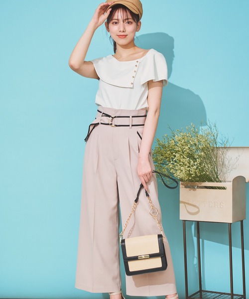 NOELA（ノエラ）の「ベルト付ストレートパンツ（その他パンツ・レディース・オフホワイト/オレンジ/ベージュ・S/M）」の2枚目の写真