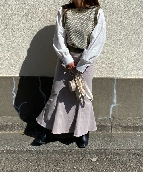 Mysa&Liina(ミーサリーナ)の「柄ベスト布帛ドッキングニットトップス(シャツ/ブラウス・レディース・ブラウン/グリーン/ブラック・FREE)」の9枚目の写真