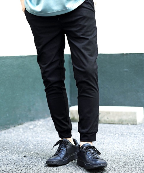 roshell（ロシェル）の「綿麻ストレッチ ジョガーパンツ（チノパンツ・メンズ・ブラック/ネイビー/カーキ/ブラック系その他/グレー系その他/ベージュ系その他/グリーン系その他/グレー系その他2/ライトベージュ/ブルー系その他・MEDIUM/LARGE/X-LARGE/M/L/XL）」の2枚目の写真