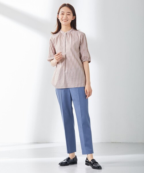 J.PRESS(ジェイプレス)の「【WEB限定カラーあり・洗える】コットンドビーボイルストライプ バンドカラー ブラウス(シャツ/ブラウス・レディース・ピンク系1/サックスブルー系1/グレー系1・T13/T15)」の7枚目の写真