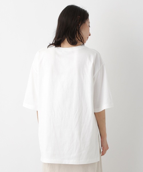 LEPSIM（レプシィム）の「アソートロゴTシャツ　278689（Tシャツ/カットソー・レディース・ブラック/アイボリー/キャメル/オフホワイト・FREE）」の21枚目の写真