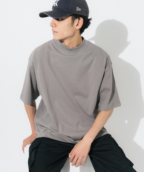 Ressaca(レサーカ)の「モックネック オーバーサイズ 半袖 無地Tシャツ(Tシャツ/カットソー・メンズ・ホワイト/チャコールグレー/ブラック/ベージュ/グレー/オレンジ/グリーン・M/L/XL)」の22枚目の写真