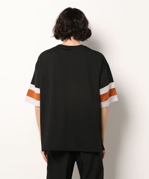ＪＵＧＬＡＮＳ（ユグランス）の「【ATELANE】ストレッチポンチショートスリーブ/ソデキリカエTee/袖切替デザインTシャツ/メンズ（Tシャツ/カットソー・メンズ・グリーン/ホワイト/ブラック・M/L）」の4枚目の写真