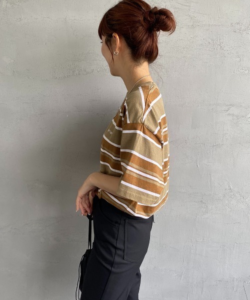 Carhartt WIP（カーハートダブリューアイピー）の「[carhartt WIP/カーハートダブリューアイピー] CORFIELD マルチボーダーショートスリーブTシャツ（Tシャツ/カットソー・レディース・ブラウン/ブルー/ベージュ・M/L）」の5枚目の写真