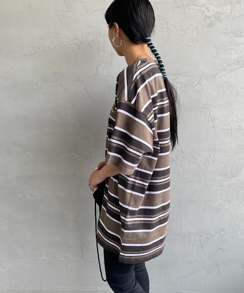 Carhartt WIP（カーハートダブリューアイピー）の「[carhartt WIP/カーハートダブリューアイピー] CORFIELD マルチボーダーショートスリーブTシャツ（Tシャツ/カットソー・レディース・ブラウン/ブルー/ベージュ・M/L）」の4枚目の写真