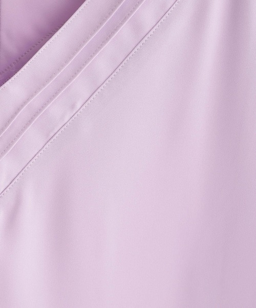 Andemiu(アンデミュウ)の「Vネックタックブラウス150709(シャツ/ブラウス・レディース・ダークブラウン/アイボリー/パープル系その他・FREE)」の18枚目の写真