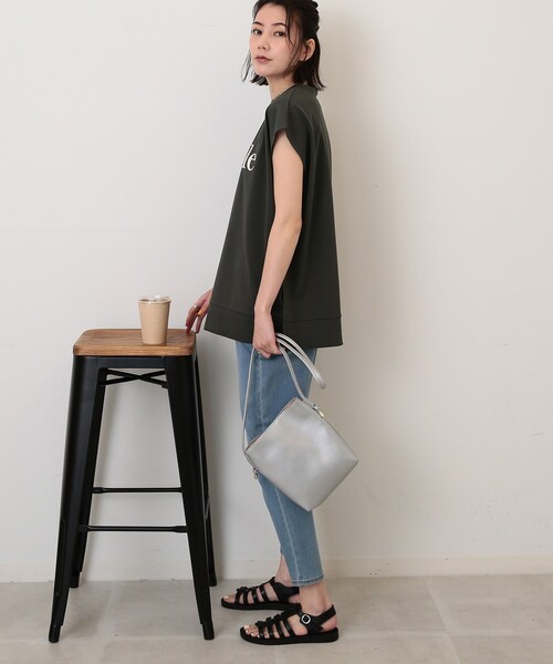 DRESKIP（ドレスキップ）の「◆ロゴ フレンチゆるTシャツ（Tシャツ/カットソー・レディース・グレー系その他/オフホワイト/ダークブラウン/ライトブルー・03/02）」の19枚目の写真