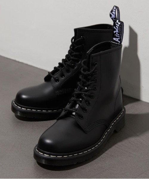 Dr. Martens（ドクターマーチン）の「Dr.Martens/ドクターマーチン 1460  8ホールブーツ/8-EYE BOOT（ブーツ・レディース・ブラック×イエロー/ブラック×ホワイト/ホワイト・4/6/5）」の10枚目の写真
