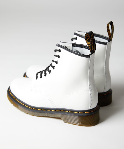 Dr. Martens（ドクターマーチン）の「Dr.Martens/ドクターマーチン 1460  8ホールブーツ/8-EYE BOOT（ブーツ・レディース・ブラック×イエロー/ブラック×ホワイト/ホワイト・4/6/5）」の17枚目の写真
