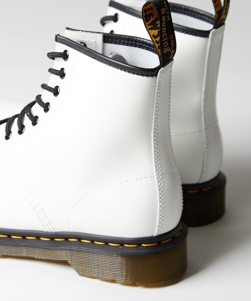 Dr. Martens（ドクターマーチン）の「Dr.Martens/ドクターマーチン 1460  8ホールブーツ/8-EYE BOOT（ブーツ・レディース・ブラック×イエロー/ブラック×ホワイト/ホワイト・4/6/5）」の18枚目の写真