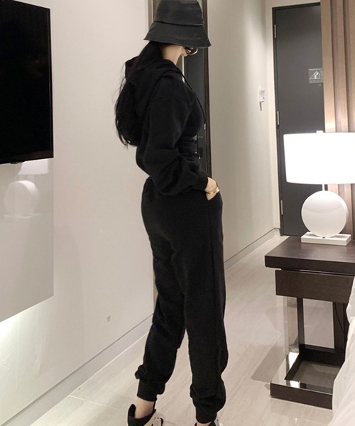 セール】【Jasmine】超ショート丈パーカースウェットセットアップ