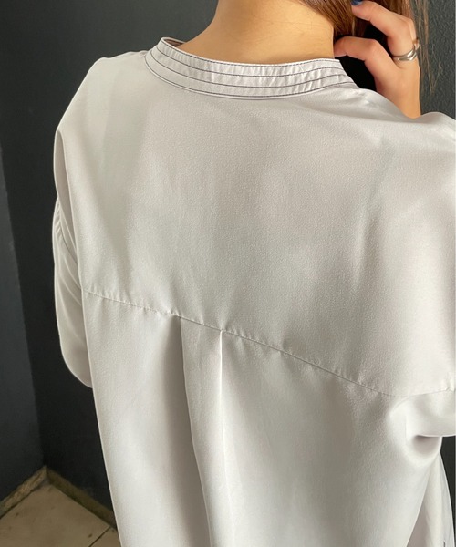 StyleSea（スタイルシー）の「スタンドカラーステッチブラウス（シャツ/ブラウス・レディース・ライトグレー/ブラック/オフホワイト/ピンク・MEDIUM）」の21枚目の写真