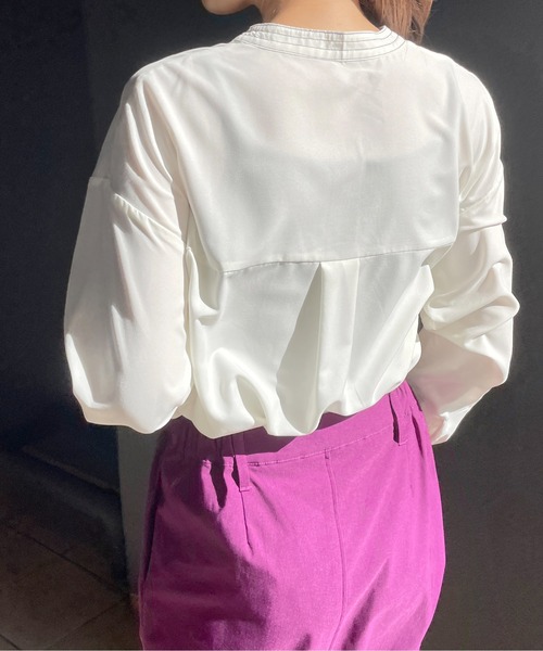 StyleSea（スタイルシー）の「スタンドカラーステッチブラウス（シャツ/ブラウス・レディース・ライトグレー/ブラック/オフホワイト/ピンク・MEDIUM）」の5枚目の写真