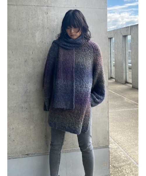 MOUSSY（マウジー）の「GRADATION LONG セーター（ニット/セーター・レディース・ブルー/ネイビー/レッド・FREE）」の16枚目の写真