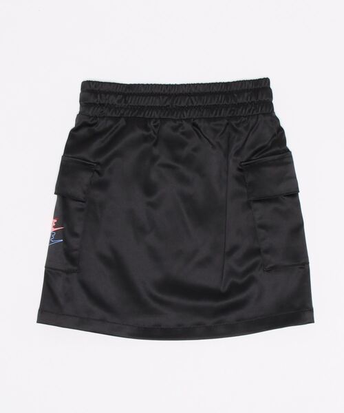 NIKE（ナイキ）の「NIKE　WOVEN CARGO SKIRT（スカート・キッズ・ブラック/グレー・110cm/105cm/120cm/115cm）」の3枚目の写真