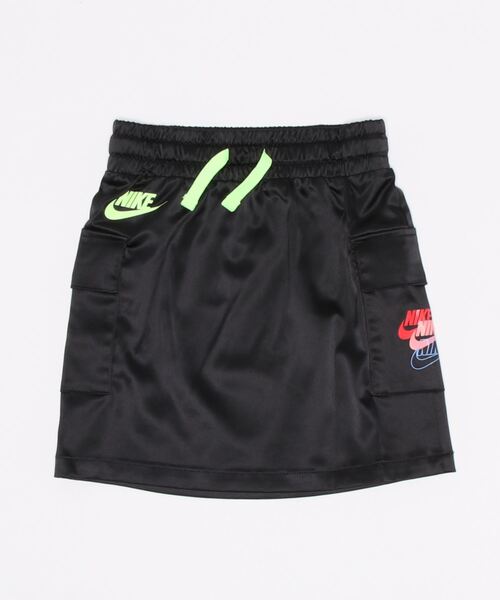 NIKE（ナイキ）の「NIKE　WOVEN CARGO SKIRT（スカート・キッズ・ブラック/グレー・110cm/105cm/120cm/115cm）」の4枚目の写真