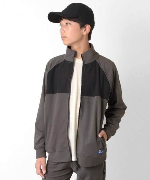 GLAZOS(グラソス)の「【Penfield】マイクロフリース・スタンドカラーZIPブルゾン(ブルゾン・キッズ・イエロー/カーキ/グレー/チャコールグレー・140cm/150cm/160cm/170cm)」の11枚目の写真