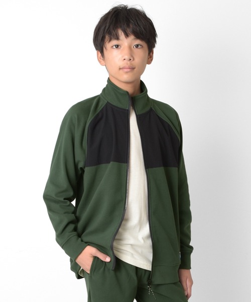 GLAZOS(グラソス)の「【Penfield】マイクロフリース・スタンドカラーZIPブルゾン(ブルゾン・キッズ・イエロー/カーキ/グレー/チャコールグレー・140cm/150cm/160cm/170cm)」の13枚目の写真