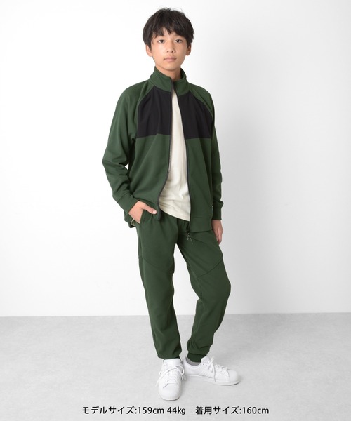 GLAZOS(グラソス)の「【Penfield】マイクロフリース・スタンドカラーZIPブルゾン(ブルゾン・キッズ・イエロー/カーキ/グレー/チャコールグレー・140cm/150cm/160cm/170cm)」の14枚目の写真