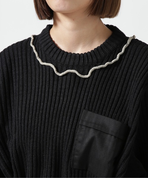 RehersalL（リハーズオール）の「rehersall/リハーズオール/コマンドレースアップパフスリーブ（ニット/セーター・レディース・カーキ/ブラック・F）」の11枚目の写真