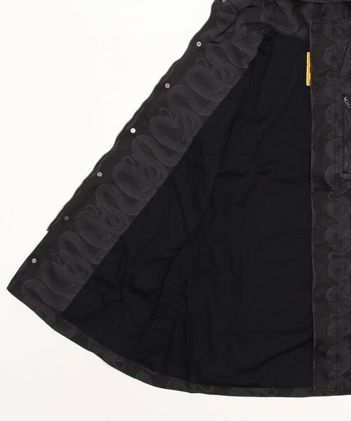 HYSTERIC GLAMOUR（ヒステリックグラマー）の「SNAKE LOOP柄 フーデッドコート（その他アウター・レディース・ブラック系その他/グリーン系カモフラージュ/ベージュ系その他・FREE）」の8枚目の写真