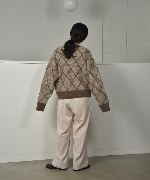 lawgy(ラウジー)の「diamond check knit(ニット/セーター・レディース・アイボリー/ブラウン・FREE)」の12枚目の写真