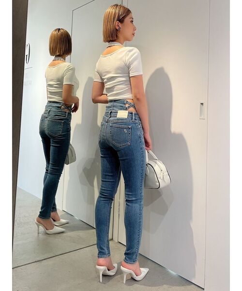GYDA(ジェイダ)の「アンダー バックル コルセットTOPS(Tシャツ/カットソー・レディース・ブラック/オフホワイト/オレンジ・FREE)」の13枚目の写真