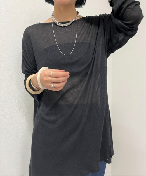 Omekashi（オメカシ）の「シアーリブオーバーロングTシャツ（Tシャツ/カットソー・レディース・グレー/オフホワイト/イエロー/ブラック・FREE）」の3枚目の写真