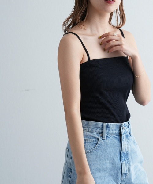 COLONY 2139(コロニートゥーワンスリーナイン)の「カップ付きリブチューブトップ(キャミソール・レディース・アイボリー/ブラック/モカ・LARGE/MEDIUM/SMALL)」の5枚目の写真