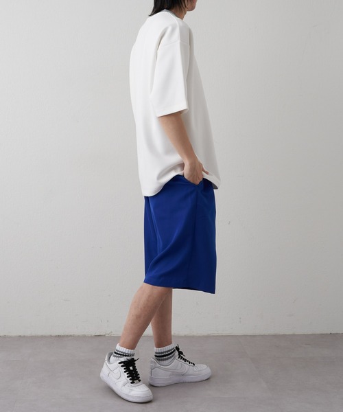 COLONY 2139（コロニートゥーワンスリーナイン）の「ダンボールクルーネックラインT（Tシャツ/カットソー・メンズ・ブラック/チャコールグレー/ホワイト・MEDIUM/LARGE）」の14枚目の写真