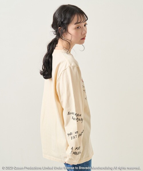 FREAK'S STORE（フリークスストア）の「QUEEN 袖プリントロンＴ（Tシャツ/カットソー・レディース・ナチュラル・ﾌﾘ-）」の11枚目の写真