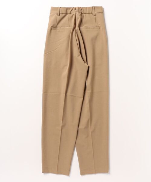 owndaily（オンデイリー）の「ストレッチテーパードタックパンツ（その他パンツ・レディース・グレー/ブラック/ベージュ・MEDIUM/LARGE）」の16枚目の写真