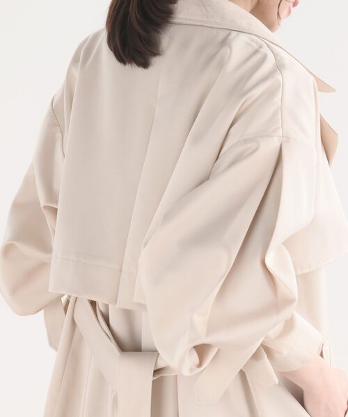 ボリューム袖トレンチコート
