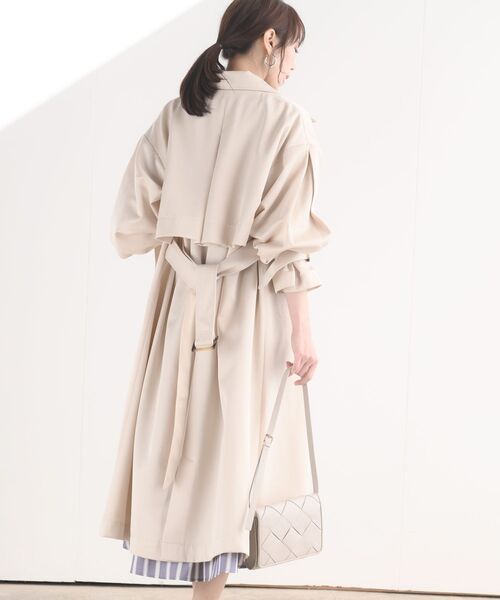ボリューム袖トレンチコート