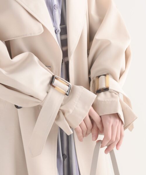 ボリューム袖トレンチコート
