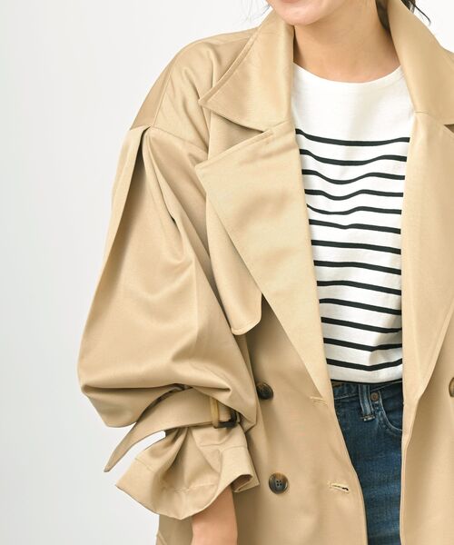 ボリューム袖トレンチコート