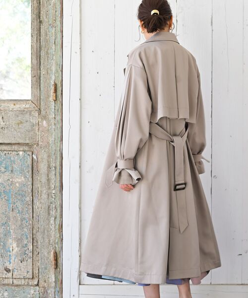 rps（アールピーエス）の「ボリューム袖トレンチコート（トレンチコート・レディース・グレイッシュベージュ/アイボリー/ベージュ・フリー）」の22枚目の写真