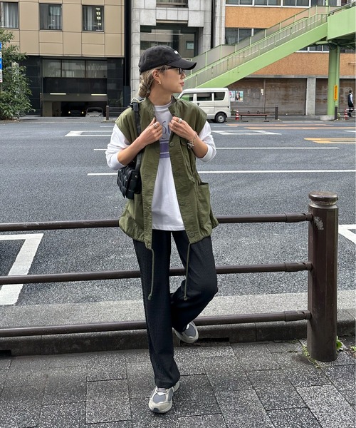 feepur(フェピュール)の「ジャガードストレートイージーパンツ(その他パンツ・レディース・モカ/グリーン/アイボリー/ブラック・MEDIUM/SMALL)」の5枚目の写真