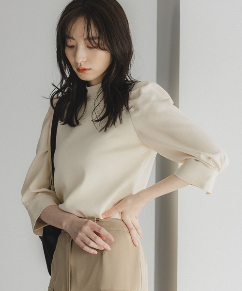 Andemiu（アンデミュウ）の「イソザイパフニット191296（ニット/セーター・レディース・アイボリー/ライトグレー/イエロー/ネイビー・FREE）」の2枚目の写真