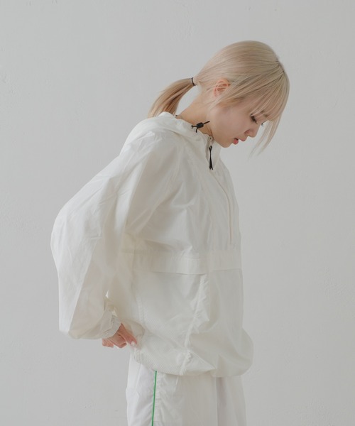 Kastane（カスタネ）の「【DISCUS別注】ナイロンアノラック（ナイロンジャケット・レディース・ホワイト/レッド・FREE）」の5枚目の写真