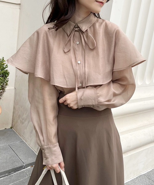 one after another NICE CLAUP（ワンアフターアナザーナイスクラップ）の「ケープが取り外せる/マルチウェイシアーシャツ（シャツ/ブラウス・レディース・モカ/ピンク系その他/オフホワイト/ブルー系その他・FREE）」の3枚目の写真