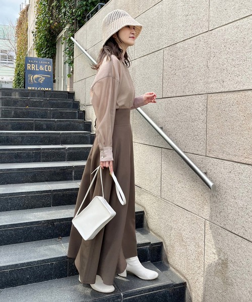 one after another NICE CLAUP（ワンアフターアナザーナイスクラップ）の「ケープが取り外せる/マルチウェイシアーシャツ（シャツ/ブラウス・レディース・モカ/ピンク系その他/オフホワイト/ブルー系その他・FREE）」の9枚目の写真