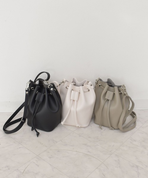 セール】コンパクト巾着ショルダーバッグ／compact drawstring