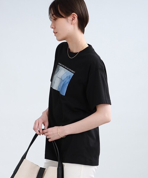 INDIVI(インディヴィ)の「【WORLD for the World】カラーアートTシャツ(Tシャツ/カットソー・レディース・ホワイト/ブラック/ライトベージュ・38/05/13)」の19枚目の写真
