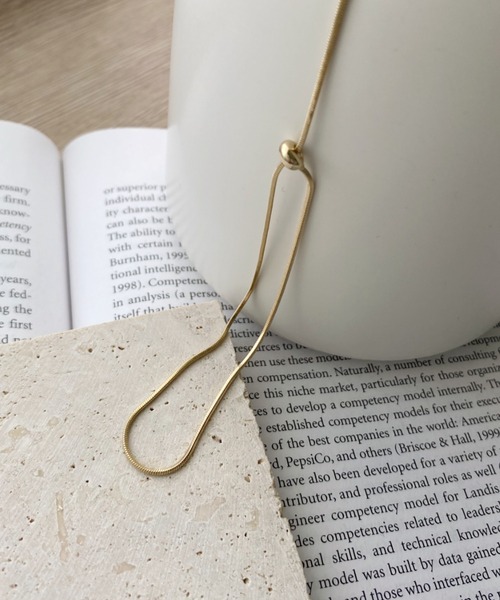 iso（イソ）の「Y字スライダーボウタイネックレス（ネックレス・レディース・シルバー/ゴールド・FREE）」の16枚目の写真