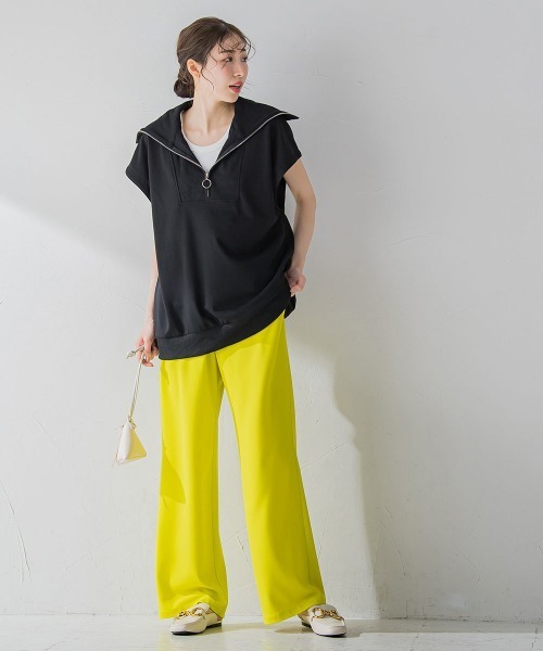 VICKY（ビッキー）の「【大人の旬コーデを仕上げる】フレンチスリーブのハーフZIP《手洗い可能》（Tシャツ/カットソー・レディース・ブラック/グレー/ブルー/ホワイト/グリーン・M）」の15枚目の写真
