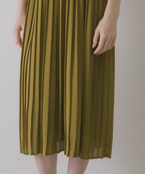 idem（イデム）の「flower vest docking onepiece/花柄ベスト切替半袖ワンピース（ワンピース・レディース・マスタード/ベージュ・FREE）」の14枚目の写真