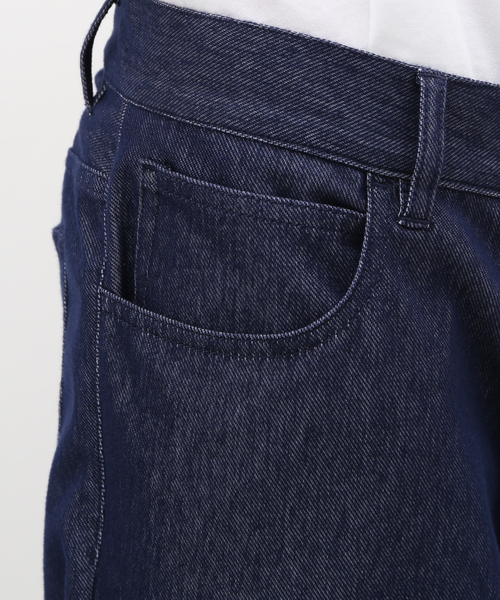 B.C STOCK(ベーセーストック)の「NARROW イージーデニムパンツ(デニムパンツ・メンズ・ブラック/ホワイト/ネイビー・MEDIUM/LARGE/X-LARGE)」の14枚目の写真